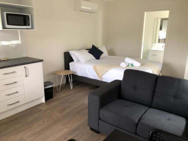 Batemans Bay Holiday Park & Hostel Buitenkant foto